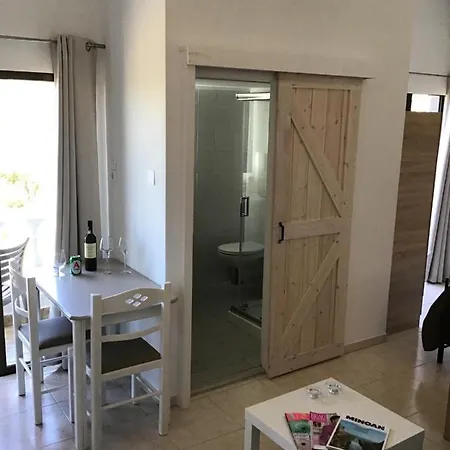The Olive Garden Apartment *